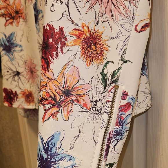 Womens Jacket - Picture 2 of 4